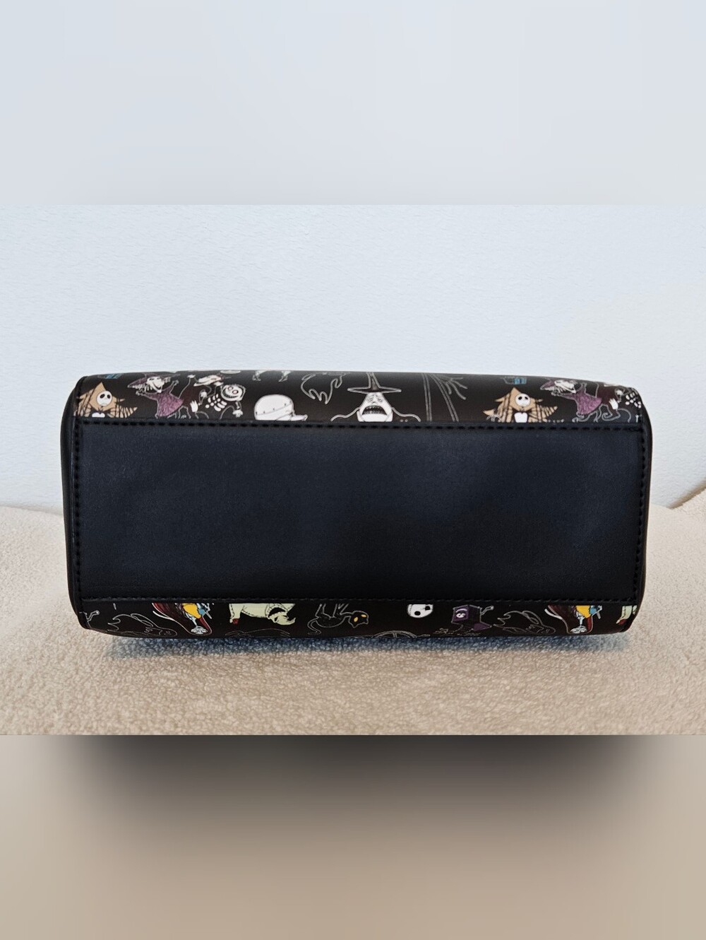 Loungefly - Nightmare Before Christmas Bag W/ Crossbody Strap - Picture 5 of 13